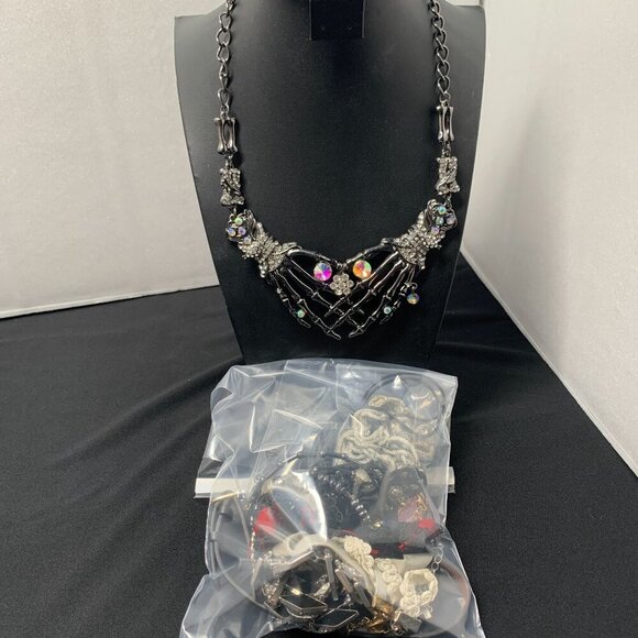 🖤 Glam Goth • Whimsy Goth • Spooky Jewelry Mystery Bundle  20 Pieces 🦇✨ - Picture 11 of 11